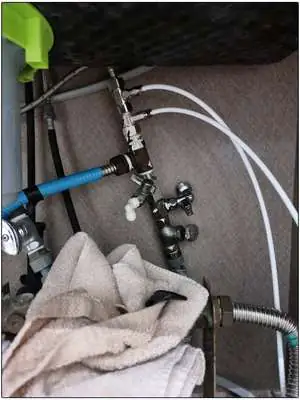 식기세척기 하부장 빌트인 작업 과정 3